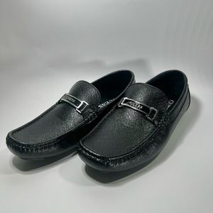 Guess Dress Shoes